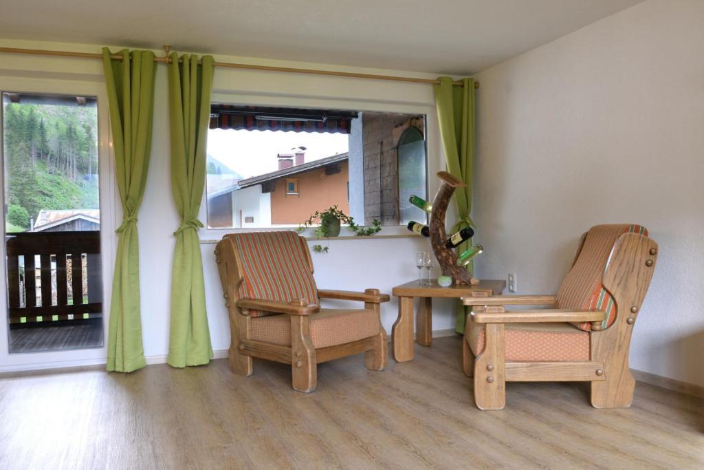 Ferienhaus Wolf Haeselgehr ภายนอก รูปภาพ