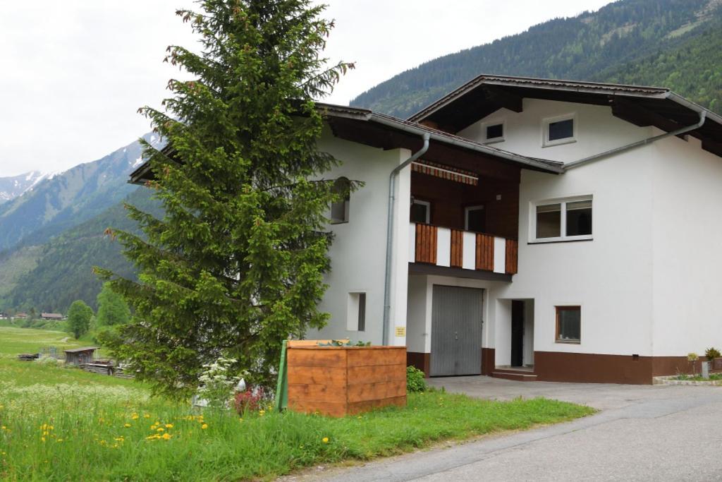 Ferienhaus Wolf Haeselgehr ภายนอก รูปภาพ